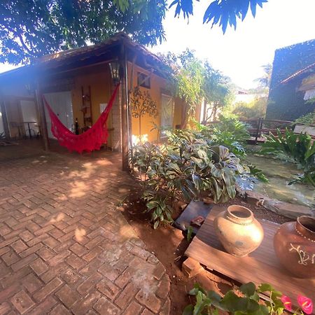 Hotel Pousada Chale Das Flores Сертанзинью Экстерьер фото
