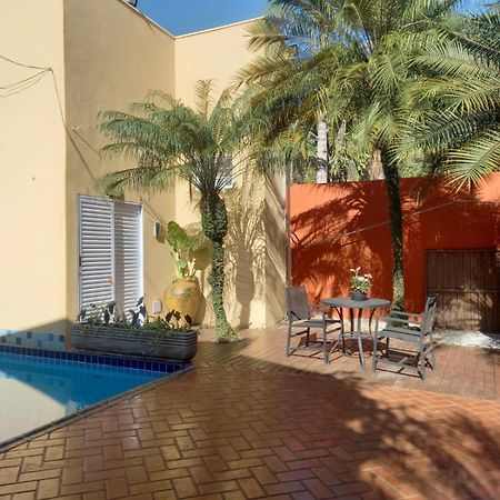 Hotel Pousada Chale Das Flores Сертанзинью Экстерьер фото