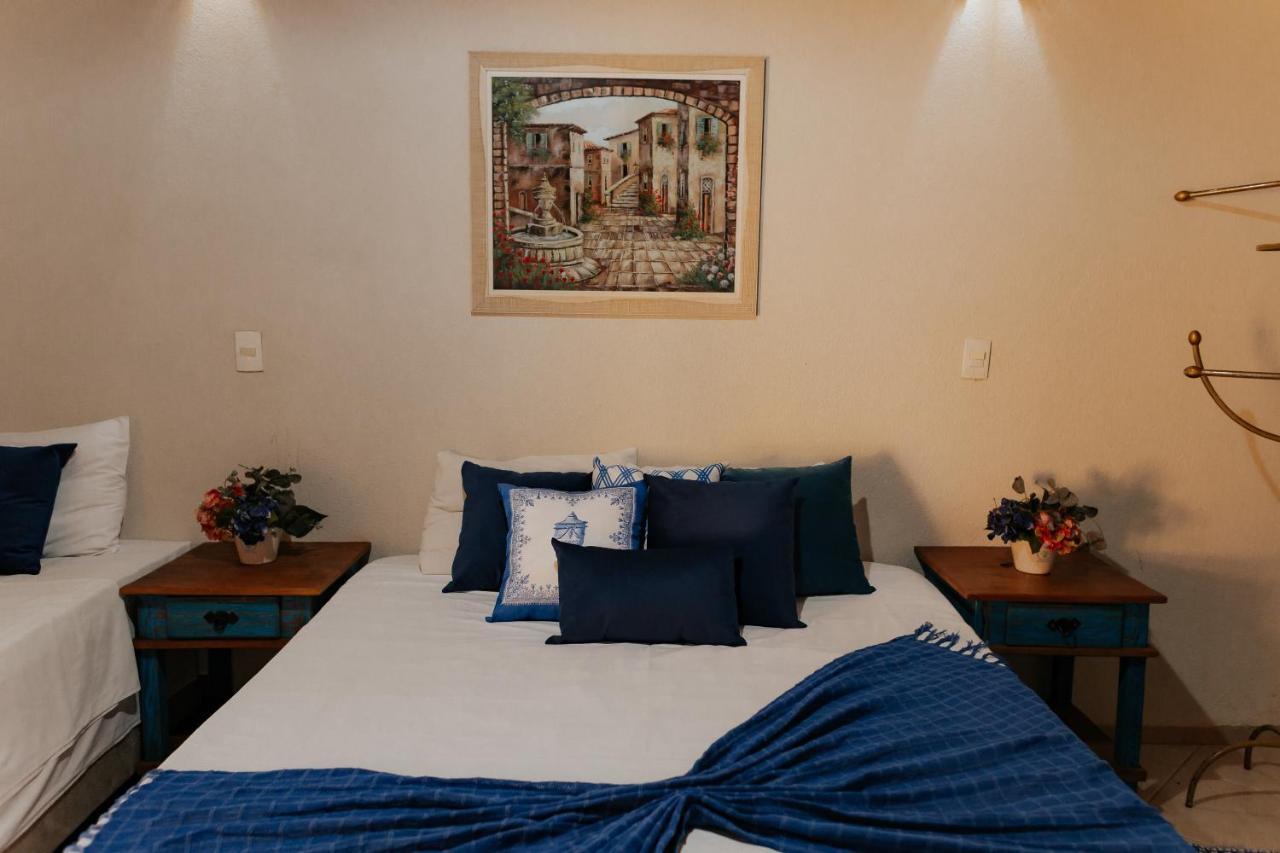 Hotel Pousada Chale Das Flores Сертанзинью Экстерьер фото