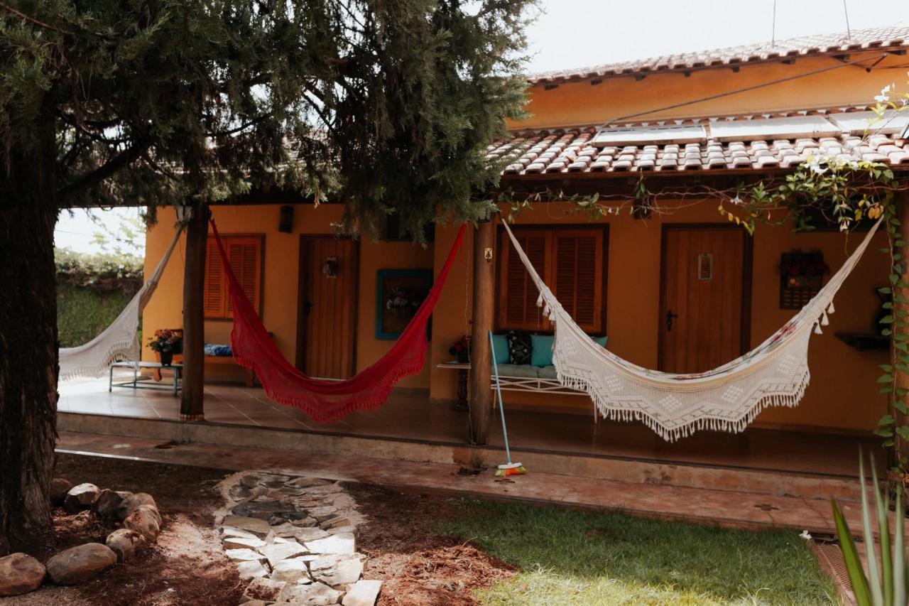 Hotel Pousada Chale Das Flores Сертанзинью Экстерьер фото