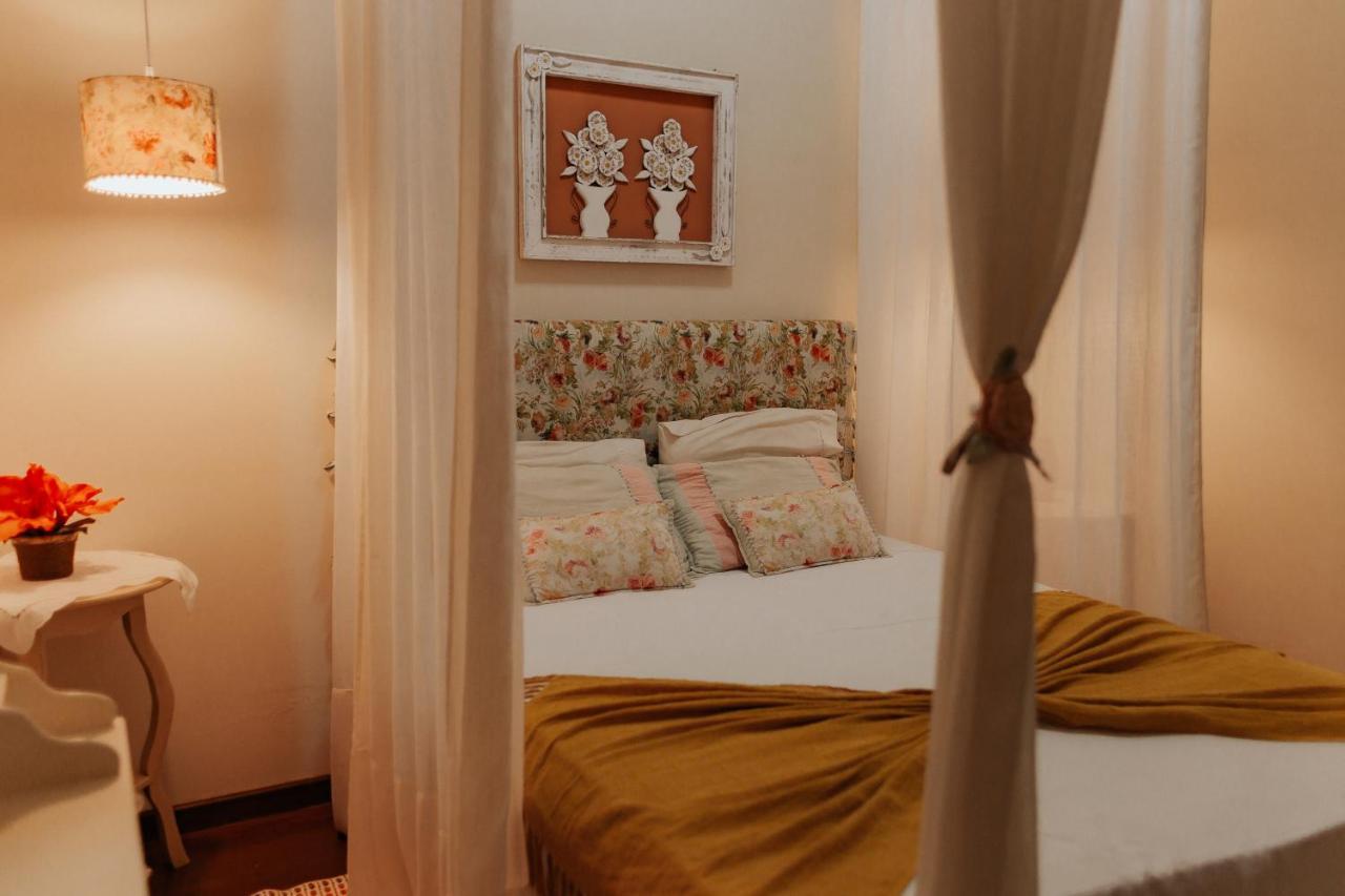 Hotel Pousada Chale Das Flores Сертанзинью Экстерьер фото