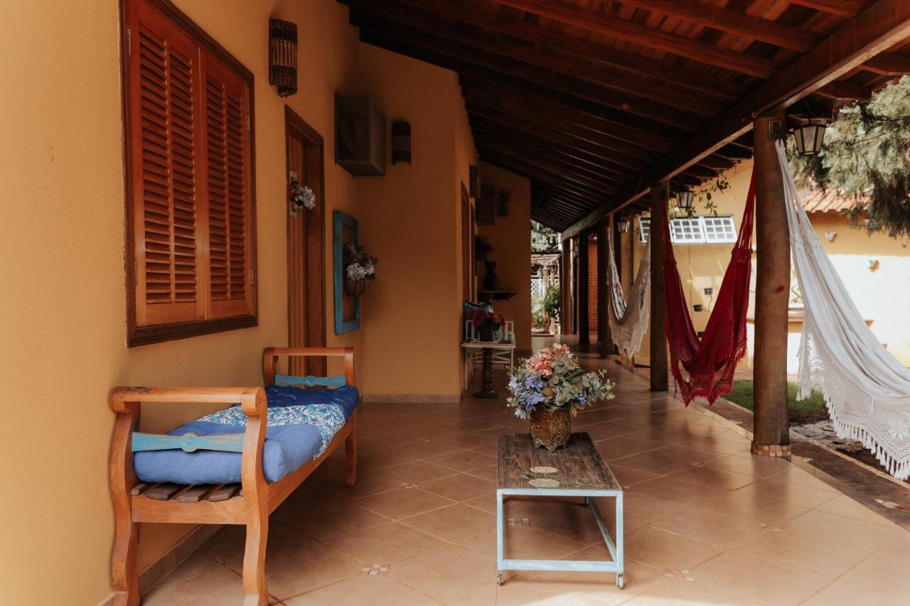 Hotel Pousada Chale Das Flores Сертанзинью Экстерьер фото