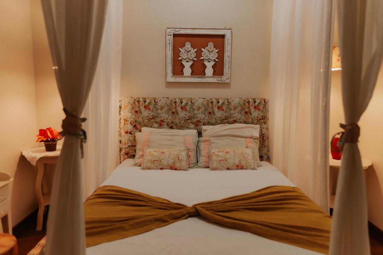 Hotel Pousada Chale Das Flores Сертанзинью Экстерьер фото